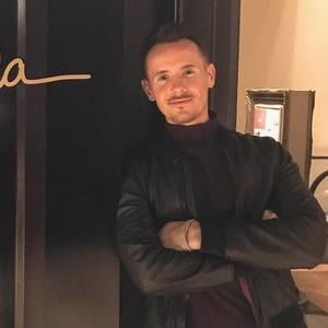 Meet your Posher, Jonathan